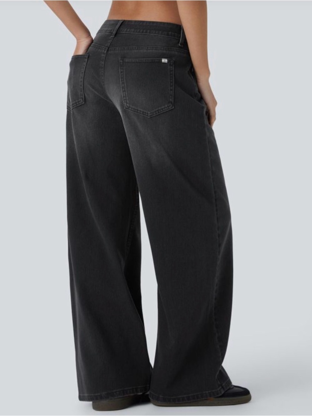 NWT Halara Flex™ Asymmetric Low Rise Zipper Pockets Baggy Wide Leg, Black, Large - Picture 2 of 13